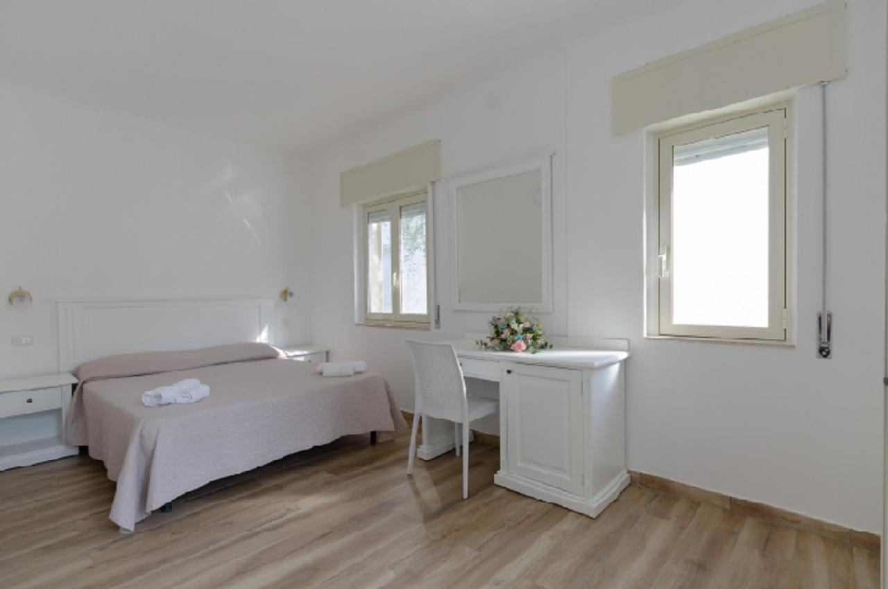 מאטינאטה Hotel Il Melograno מראה חיצוני תמונה