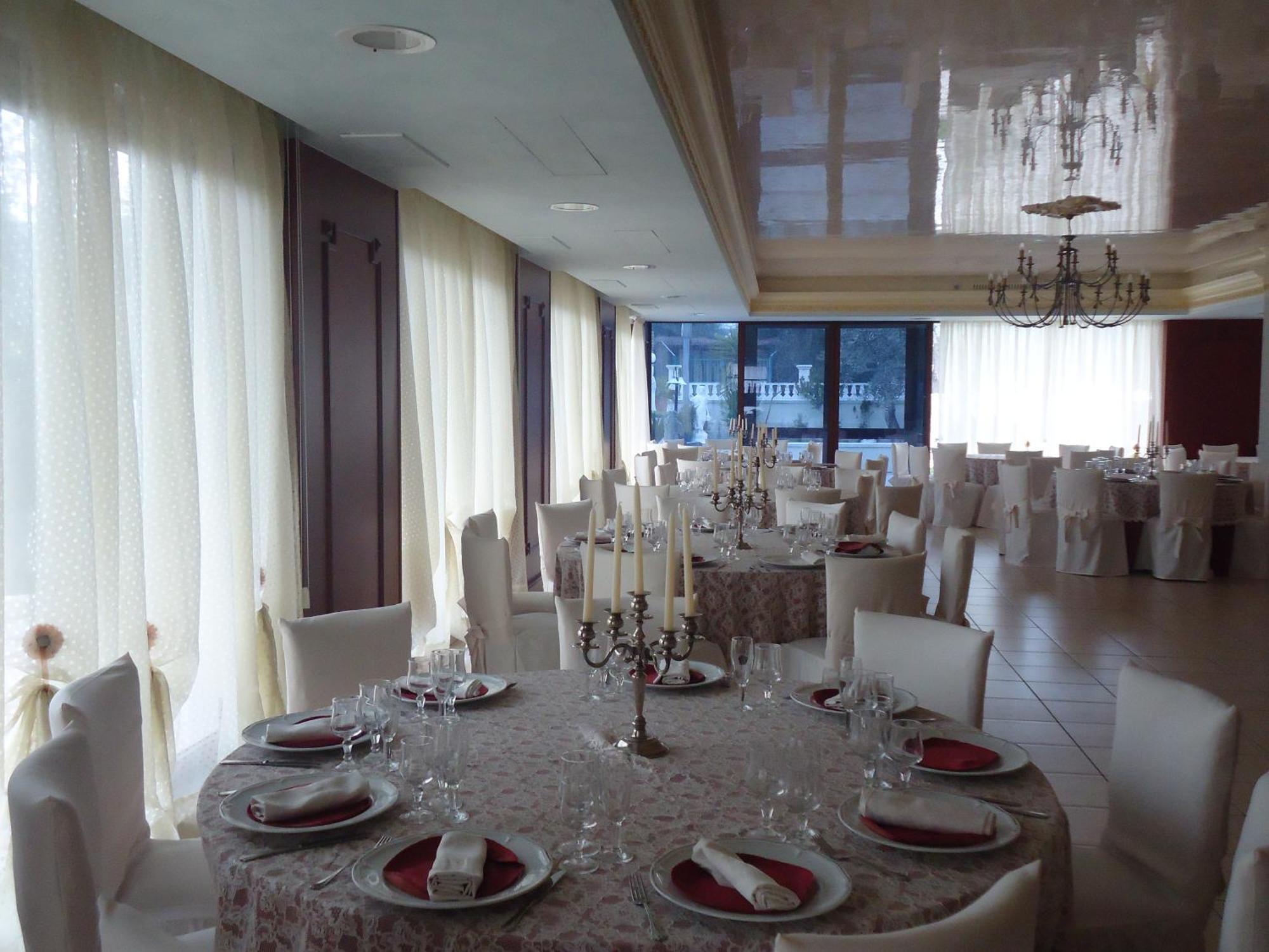 מאטינאטה Hotel Il Melograno מראה חיצוני תמונה